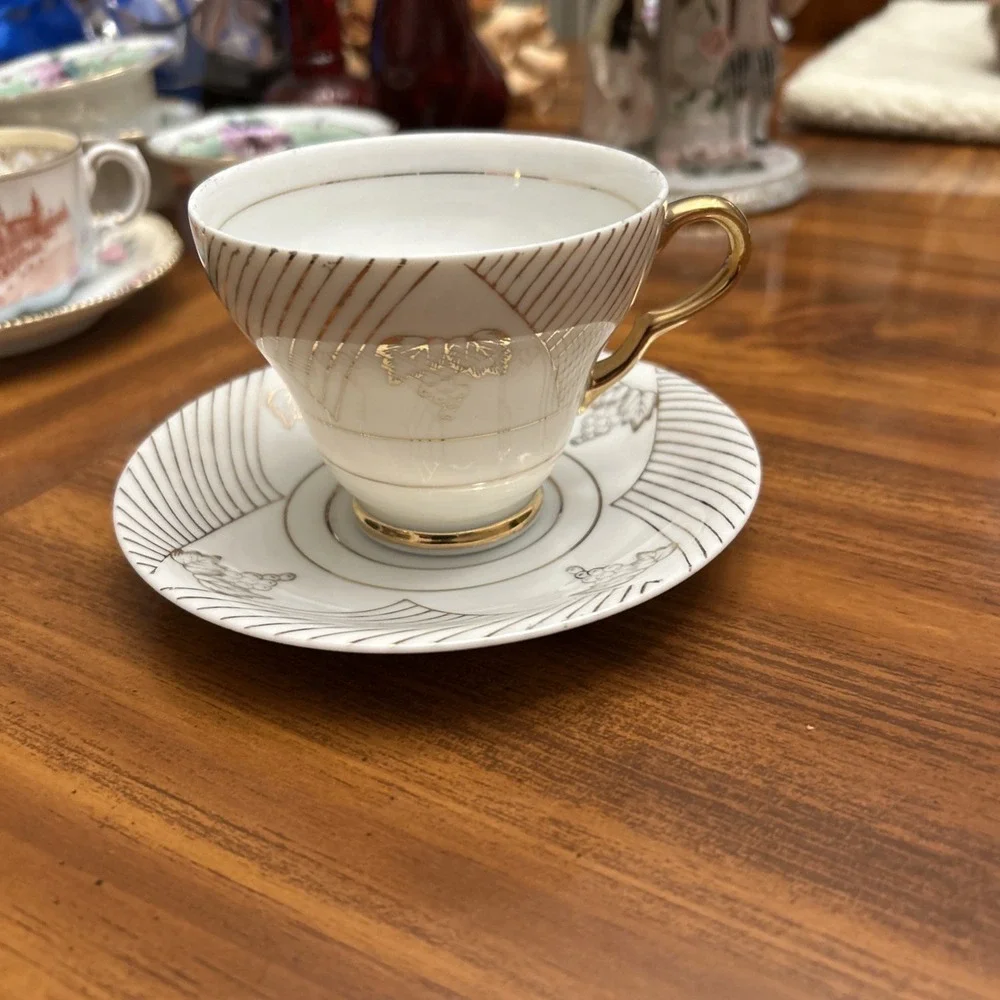 N/A saucer beautiful